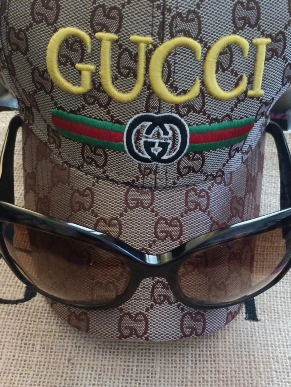 GUCCI SUNGLASSES AUTHENTIC